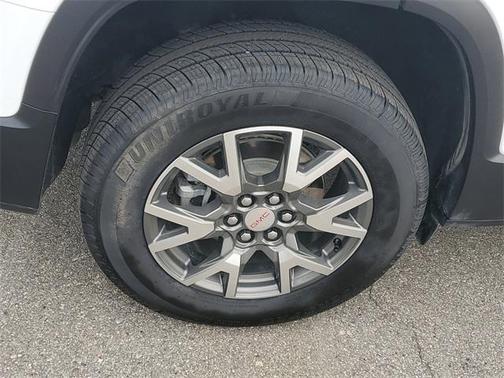 2022 GMC Acadia SLE