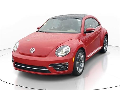 2019 Volkswagen Beetle 2.0T SE