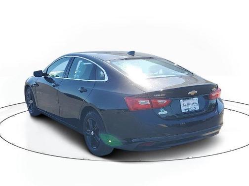 Mosaic Black Metallic 2024 Chevrolet Malibu LT