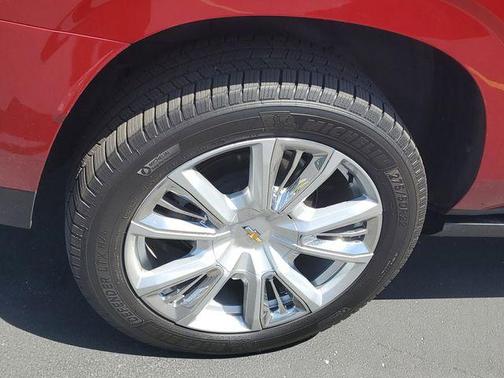 Cherry Red Tintcoat 2021 Chevrolet Suburban High Country