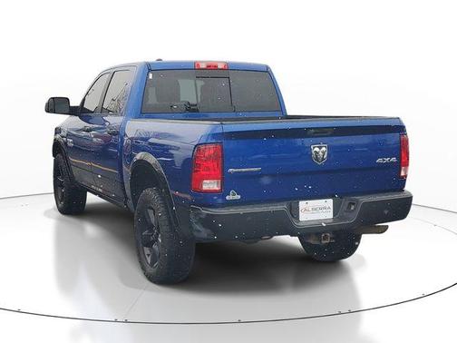 Blue Streak Pearlcoat 2017 RAM 1500 SLT