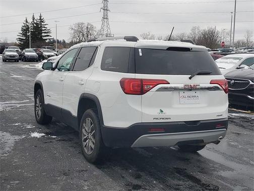2019 GMC Acadia SLE-2