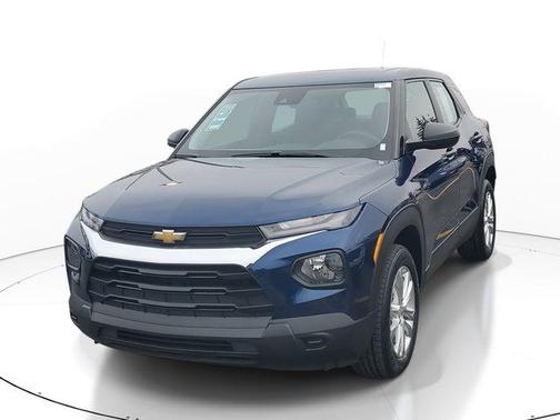 Blue Glow Metallic 2022 Chevrolet Trailblazer LS