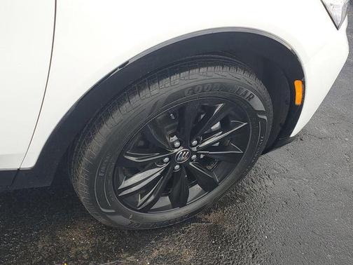 Summit White 2024 Buick Envista Sport Touring