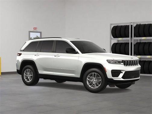 2025 Jeep Grand Cherokee Laredo X