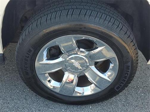 2015 Chevrolet Suburban 1500 LTZ