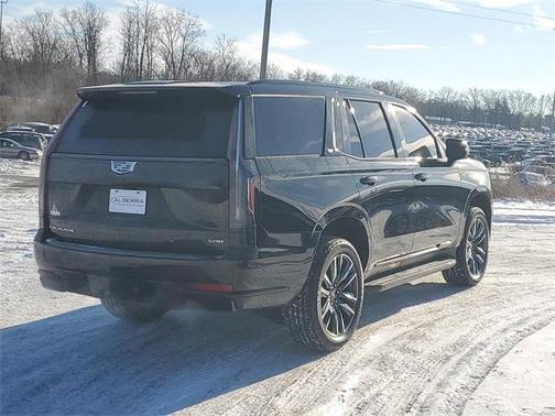 2023 Cadillac Escalade Sport