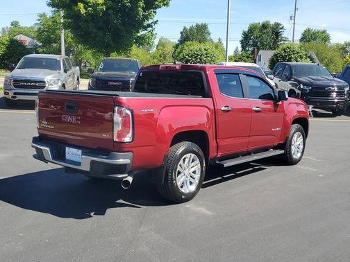 Maroon 2017 GMC Canyon SLT
