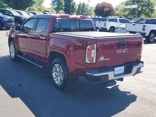 Maroon 2017 GMC Canyon SLT