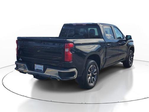 Black 2021 Chevrolet Silverado 1500 LT