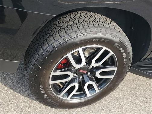 2021 GMC Yukon AT4