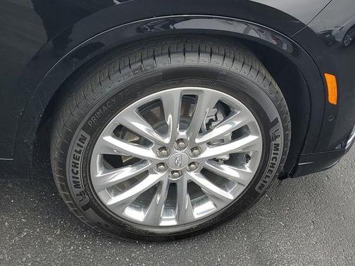 Stellar Black Metallic 2024 Cadillac XT6 Premium Luxury AWD