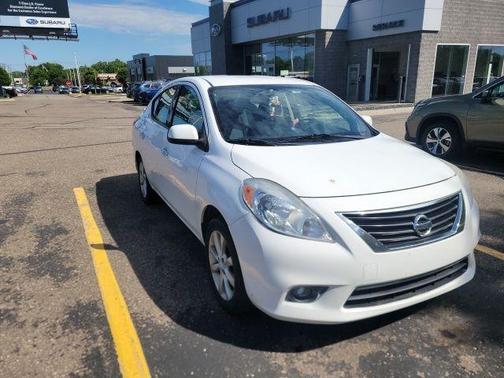 Fresh Powder 2014 Nissan Versa 1.6 SL