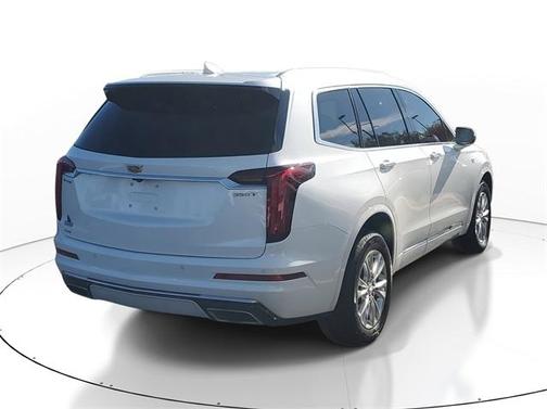 2024 Cadillac XT6 Luxury AWD
