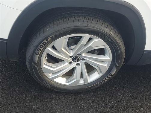 2021 Volkswagen Atlas 3.6 V6 SE w/ Technology
