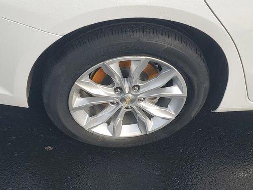 White 2023 Chevrolet Malibu LT