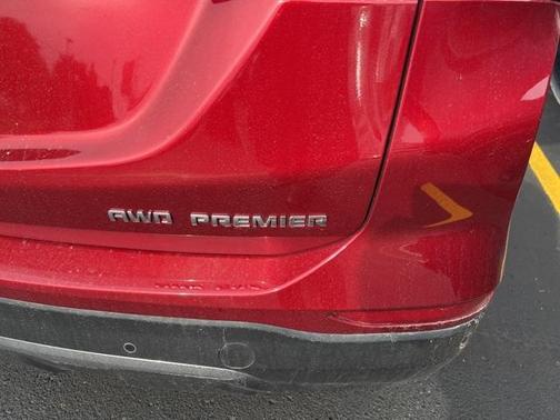 2023 Chevrolet Equinox Premier