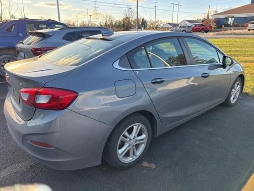 2018 Chevrolet Cruze LT