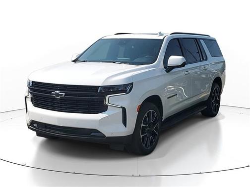 2023 Chevrolet Suburban RST