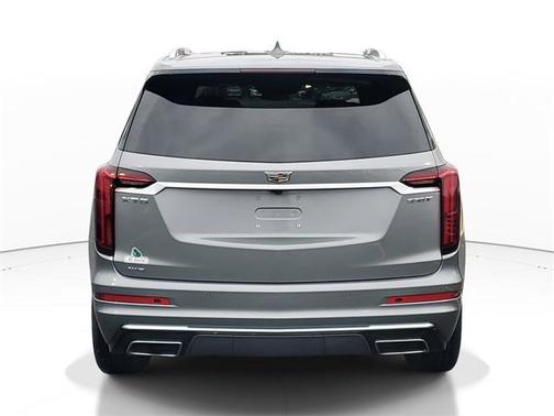 2023 Cadillac XT6 Luxury AWD