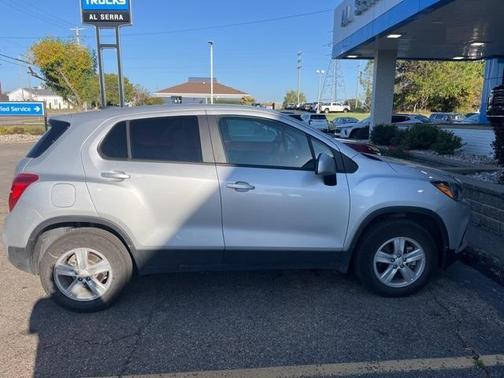 2022 Chevrolet Trax LS