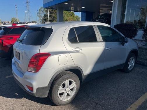 2022 Chevrolet Trax LS