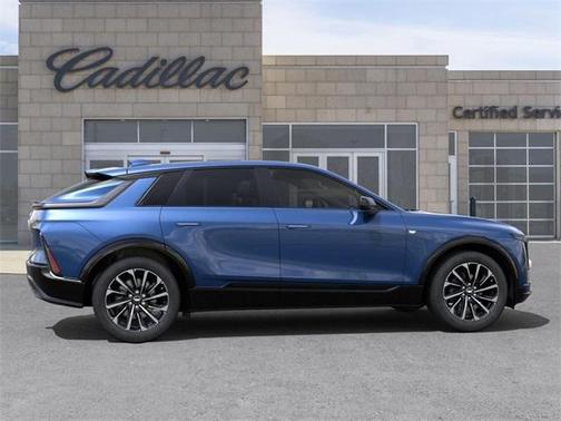 2025 Cadillac LYRIQ Sport