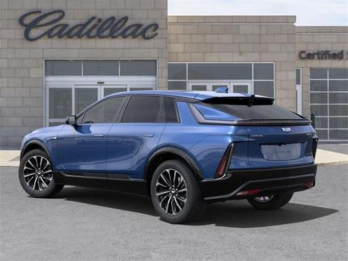 2025 Cadillac LYRIQ Sport