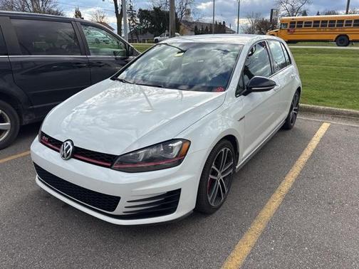 2017 Volkswagen Golf GTI Sport 4-Door