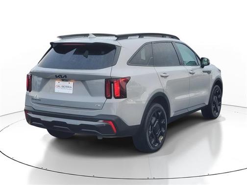2025 Kia Sorento X-Line EX