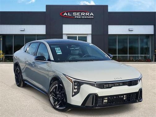 2025 Kia K4 GT-Line