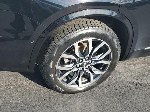 Black 2021 Cadillac XT6 Sport AWD