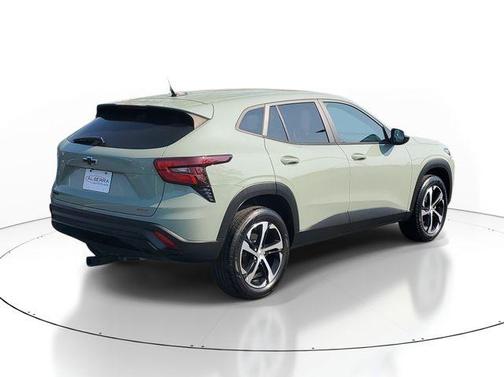 Green 2024 Chevrolet Trax 1RS