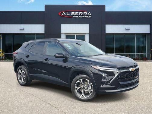 Mosaic Black Metallic 2024 Chevrolet Trax LT