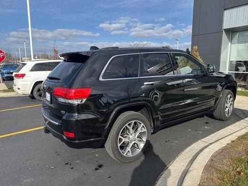 2021 Jeep Grand Cherokee Overland