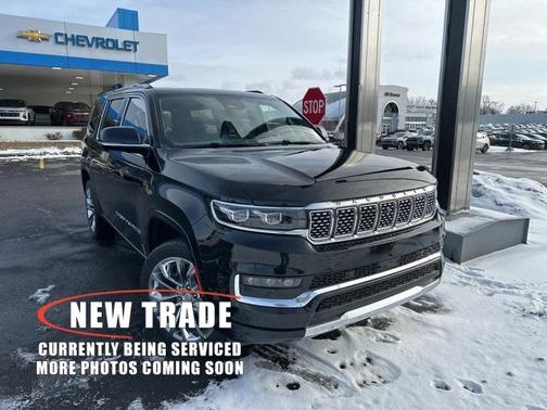 2022 Jeep Grand Wagoneer Series II