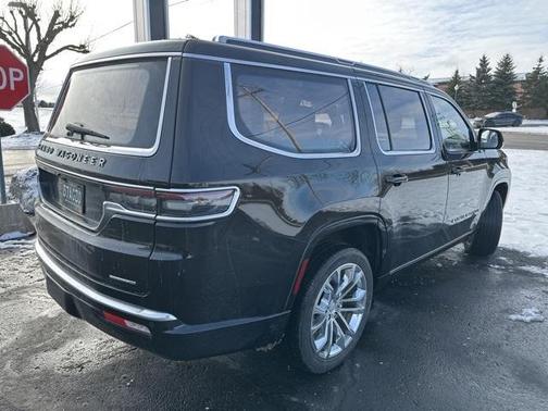 2022 Jeep Grand Wagoneer Series II