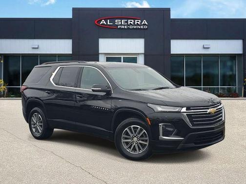Mosaic Black Metallic 2023 Chevrolet Traverse LT Cloth