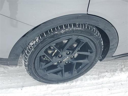 2025 Kia K4 GT-Line Turbo