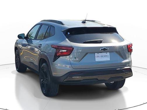 Sterling Gray Metallic 2025 Chevrolet Trax ACTIV
