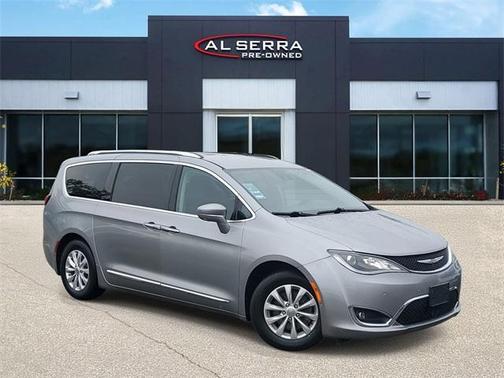 2018 Chrysler Pacifica Touring-L
