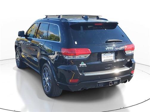 2020 Jeep Grand Cherokee Overland