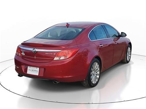 2013 Buick Regal Premium 1