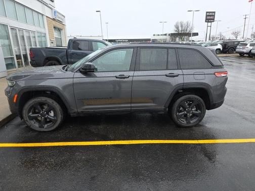 2024 Jeep Grand Cherokee Laredo