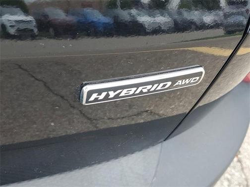 2022 Ford Escape Titanium Hybrid