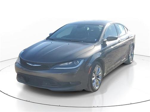 2016 Chrysler 200 S