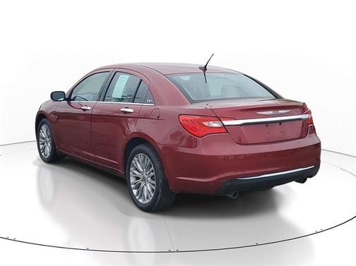 2013 Chrysler 200 Limited