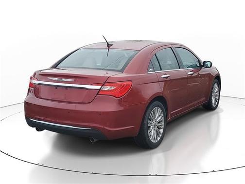 2013 Chrysler 200 Limited