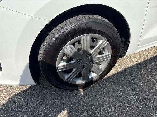 2023 Kia Rio LX