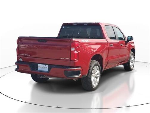 2020 Chevrolet Silverado 1500 Custom